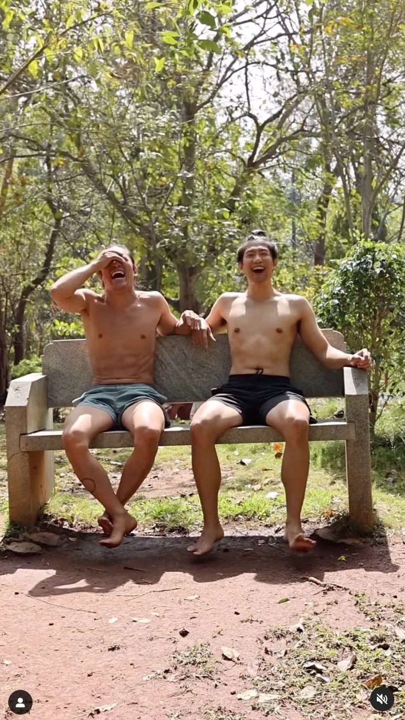 與 Moon 拍片趣事分享：佢快頂我唔順了！